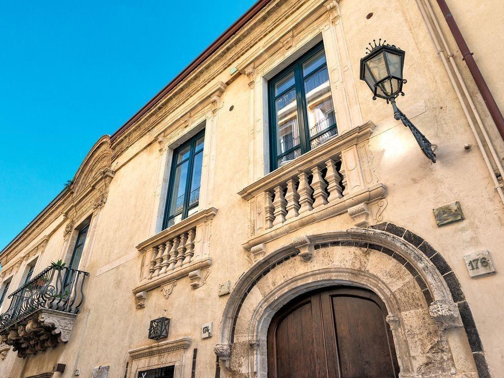 Varo Apartment Taormina Eksteriør billede